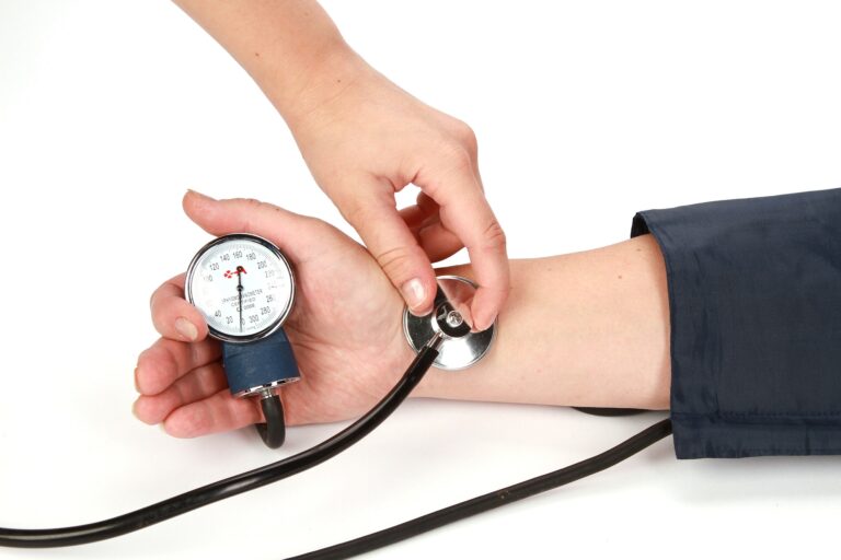 Home Remedies for Managing BP (Blood Pressure) Your Natural Pathway to a Healthy Heart by mend.zone