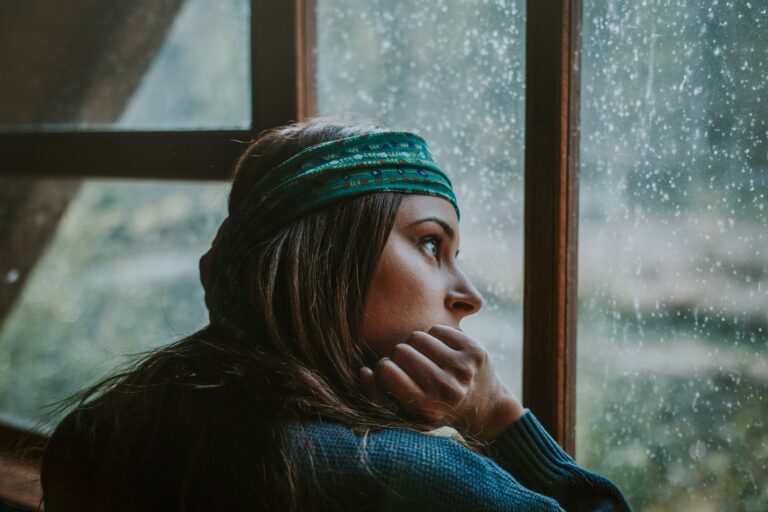 Seasonal Affective Disorder (SAD): When the Seasons Change Your Mood