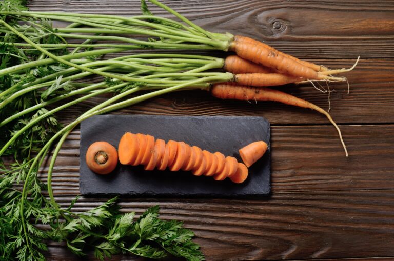 Carrots (Gajar) Health Benefits, Nutritional Value, and Potential Side Effects