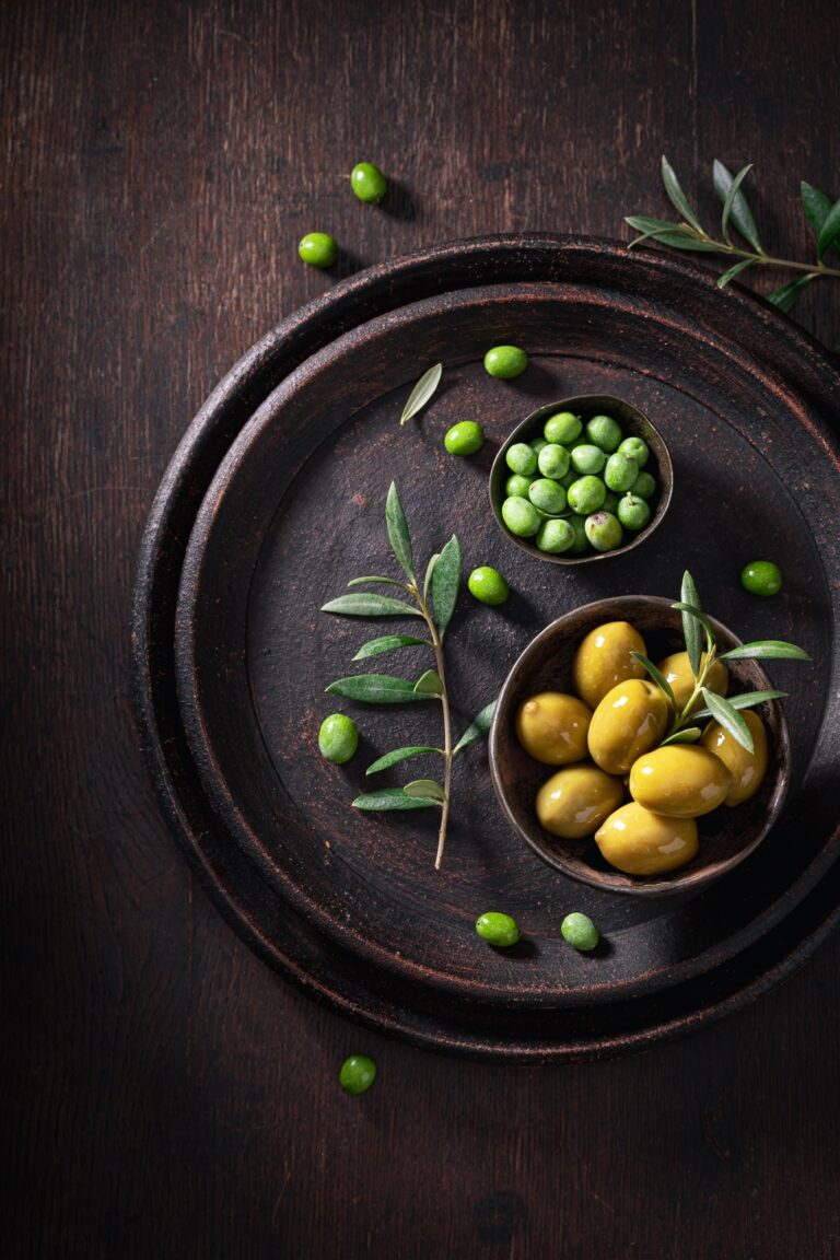 Health Benefits of Green and Black Olives High in Nutrition, Low in Calories